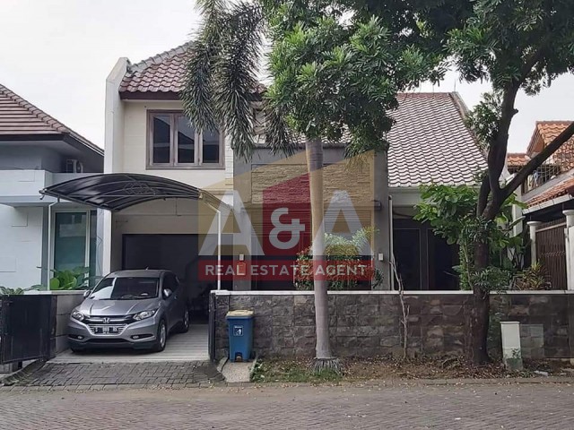 Rumah taman gapura - Image 1