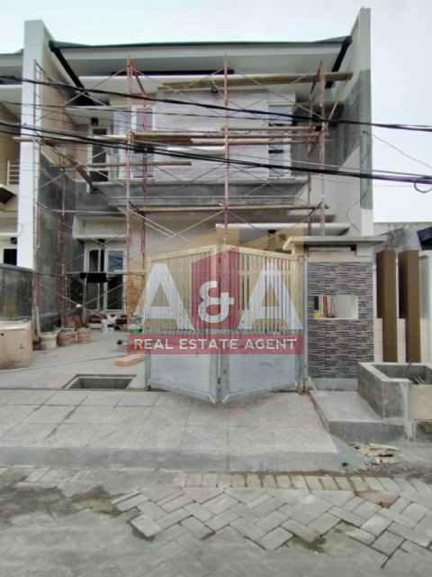 rumah baru manyar tirtomoyo - Image 1