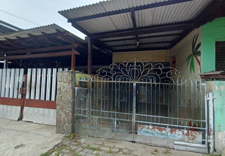 DIJUAL RUMAH STRATEGIS RAYA KETINTANG - Image 1
