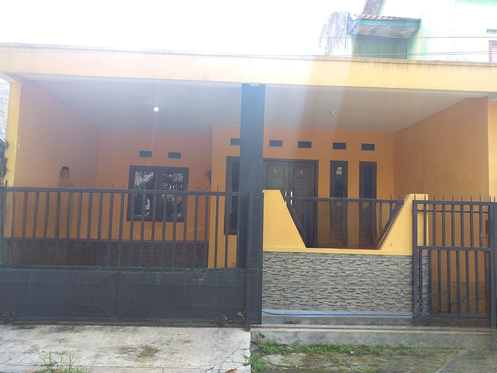DIJUAL RUMAH LOKASI PERUM BUMI MALANG - Image 1