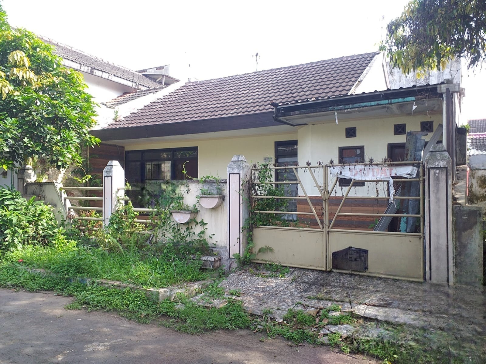 Dijual Rumah Lokasi Taman Sengkaling Batu Malang - Image 1