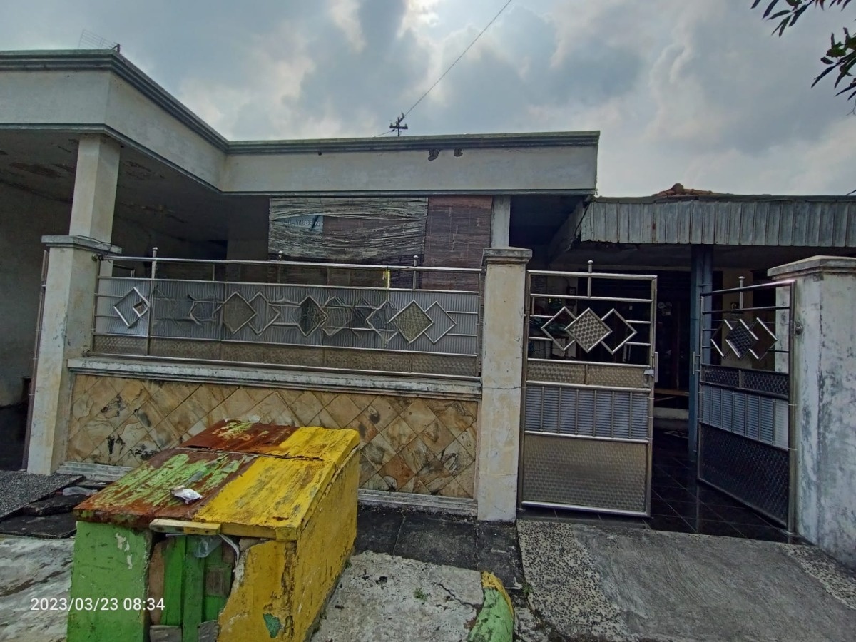 DIJUAL RUMAH WILAYAH SURABAYA PUSAT - Image 1