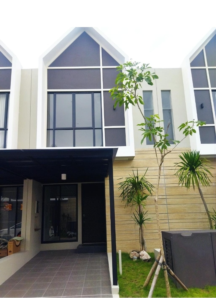 Disewakan Rumah di Northwest Park - Image 1