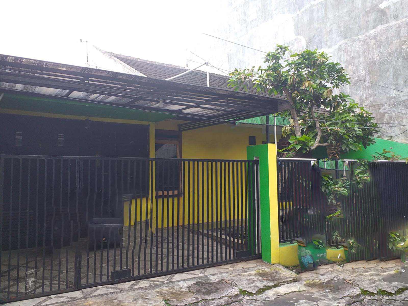 DIJUAL RUMAH LOKASI KEMUNING MALANG - Image 1