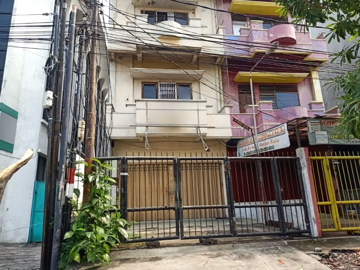 DISEWA RUKO KRANGGAN - Image 1