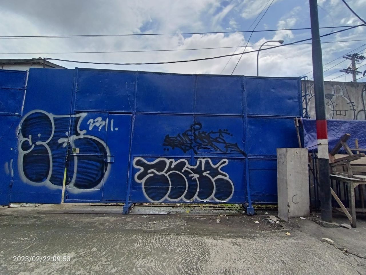 DIJUAL/DISEWA GUDANG SUKOMANUNGGAL - Image 1