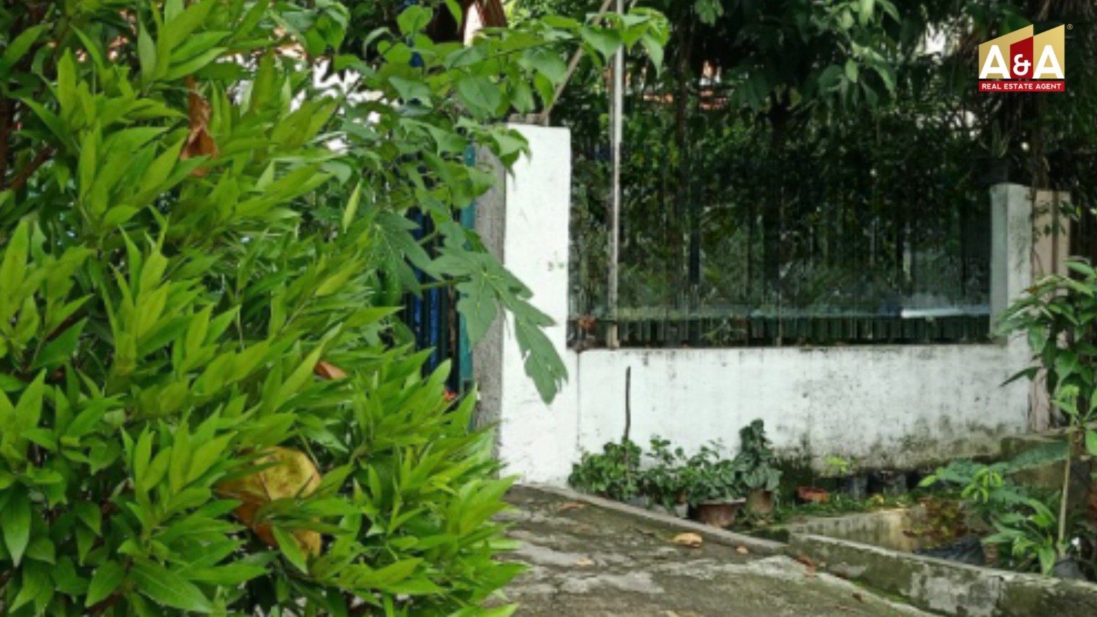 DIJUAL RUMAH WILAYAH SURABAYA PUSAT - Image 1