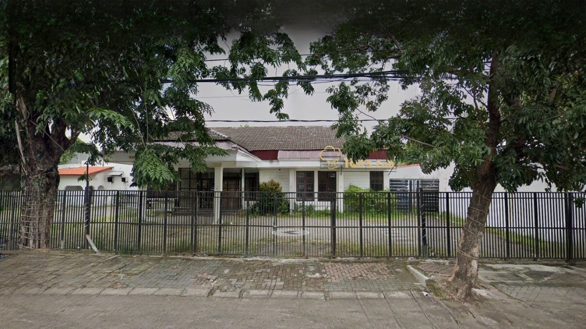 DISEWAKAN RUMAH USAHA RAYA JEMURSARI - Image 1