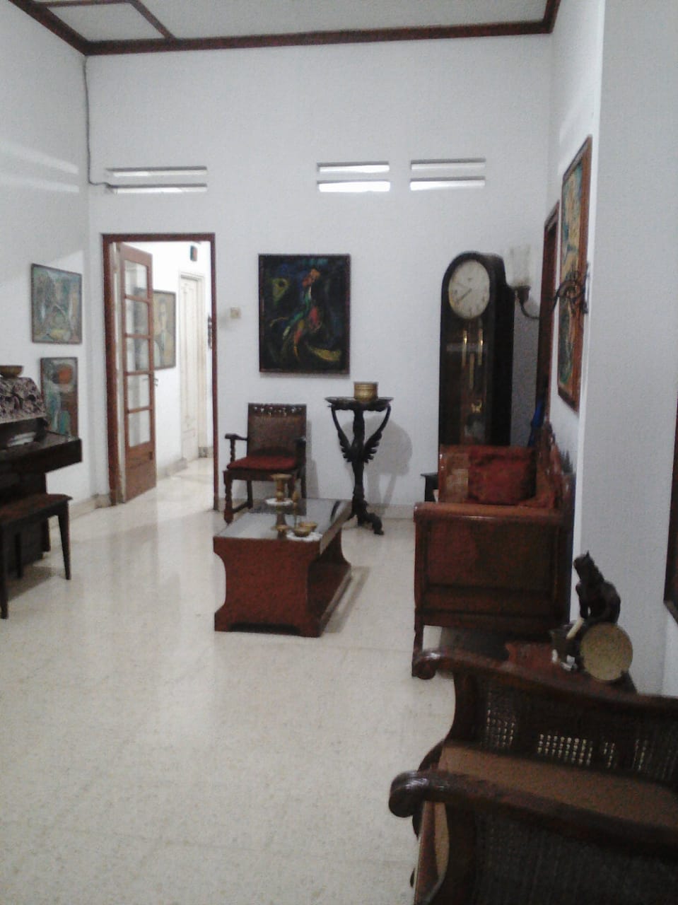 DIJUAL RUMAH SURABAYA PUSAT CIPUNEGARA - Image 1