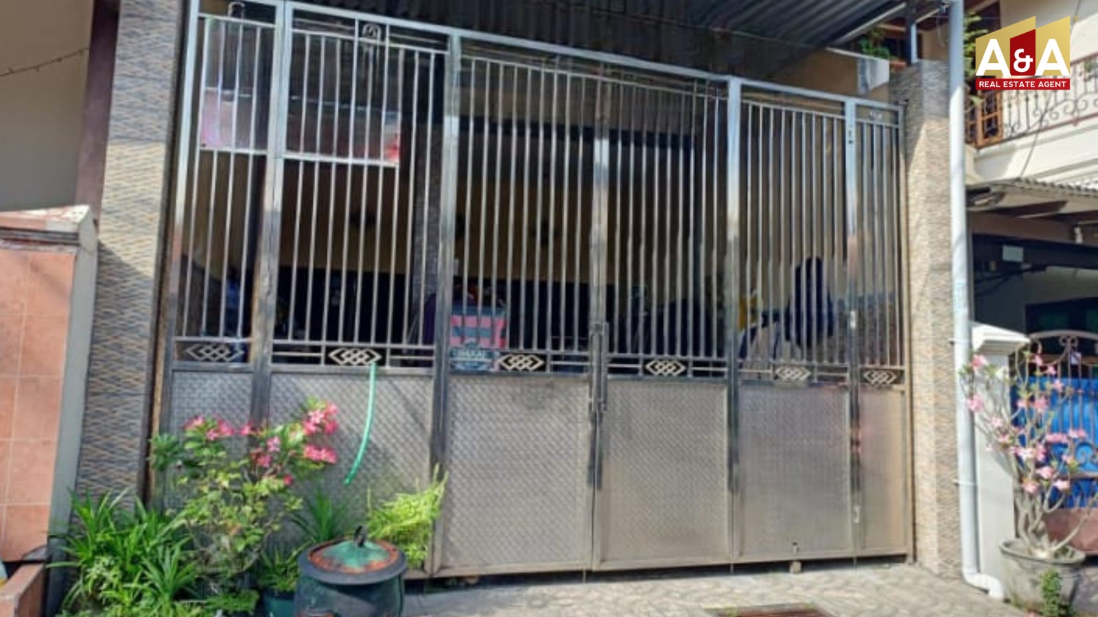 RUMAH WILAYAH SURABAYA SELATAN - Image 1