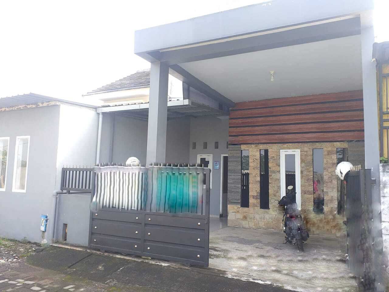 DIJUAL RUMAH LOKASI PERUM ROYAL RESIDENCE WILAYAH MALANG - Image 1