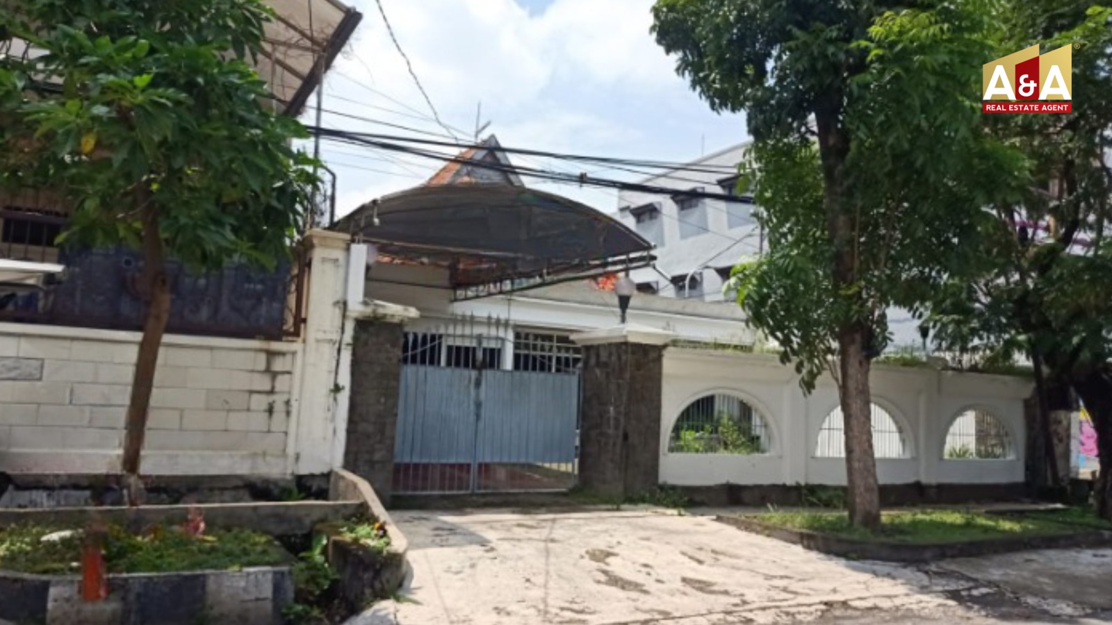 RUMAH WILAYAH SURABAYA PUSAT - Image 1