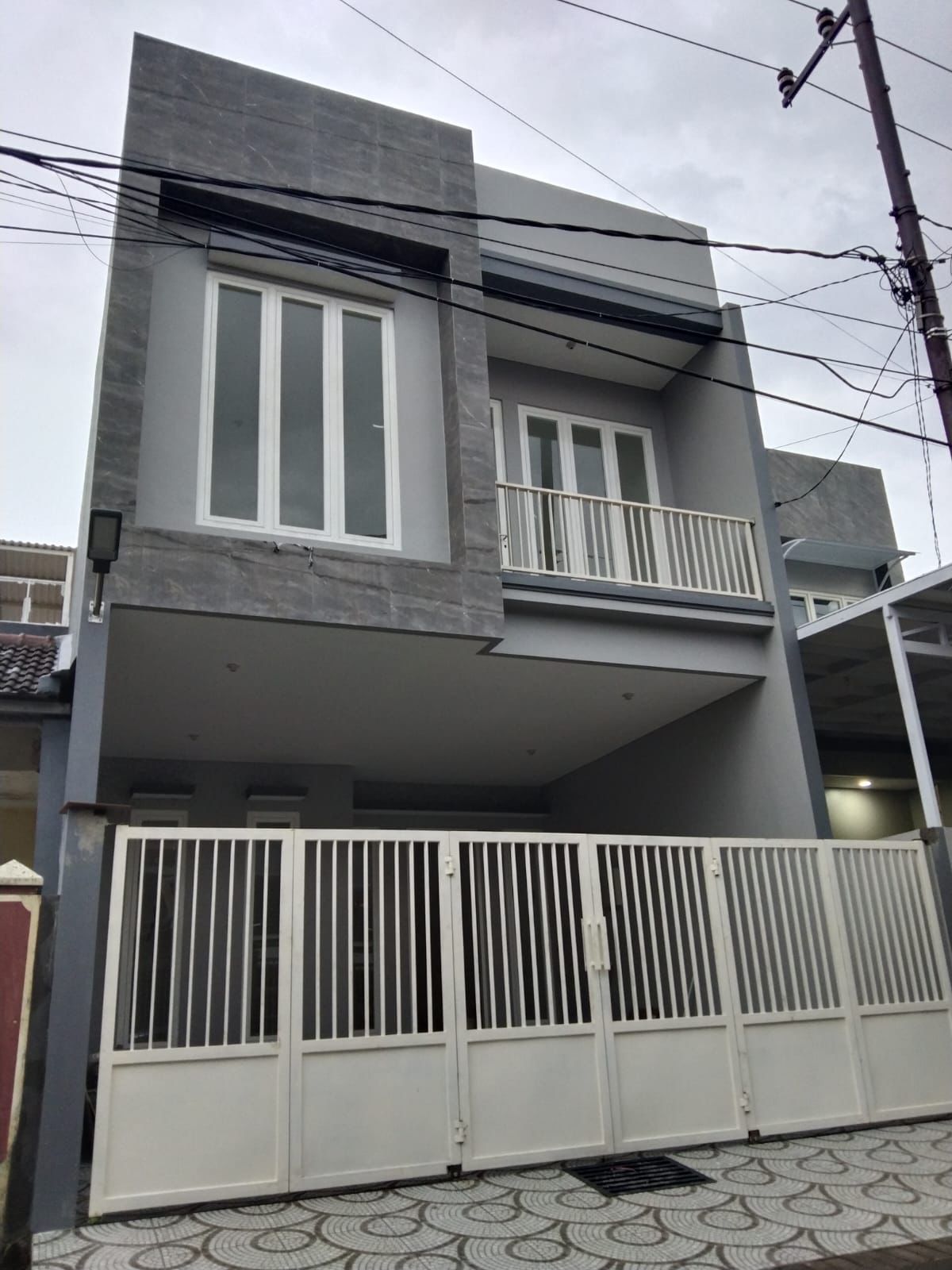 RUMAH WILAYAH SURABAYA TIMUR - Image 1