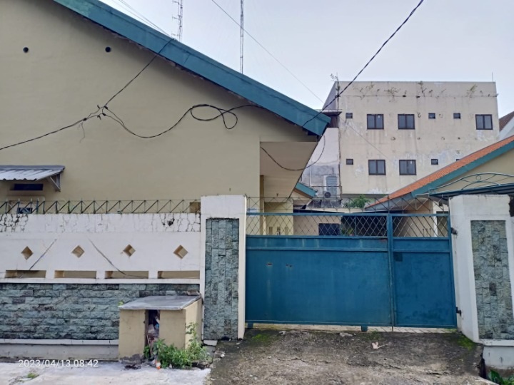 SEWA RUMAH DI JALAN KUTISARI - Image 1