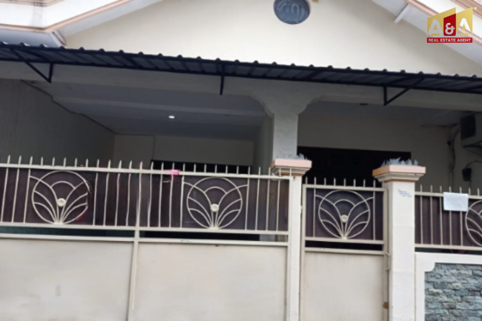 DISEWAKAN RUMAH WILAYAH SURABAYA SELATAN - Image 1