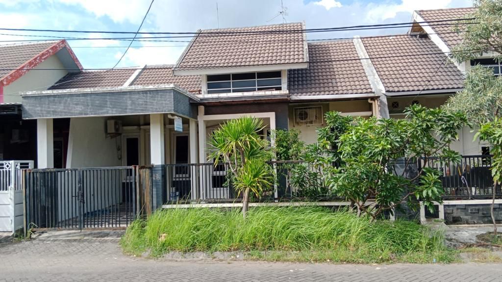 DIJUAL RUMAH PONDOK TJANDRA JALAN MELON - Image 1