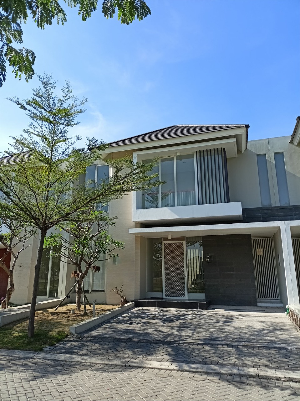 DIJUAL RUMAH SURABAYA BARAT NORTHWEST PARK CITRALAND - Image 1