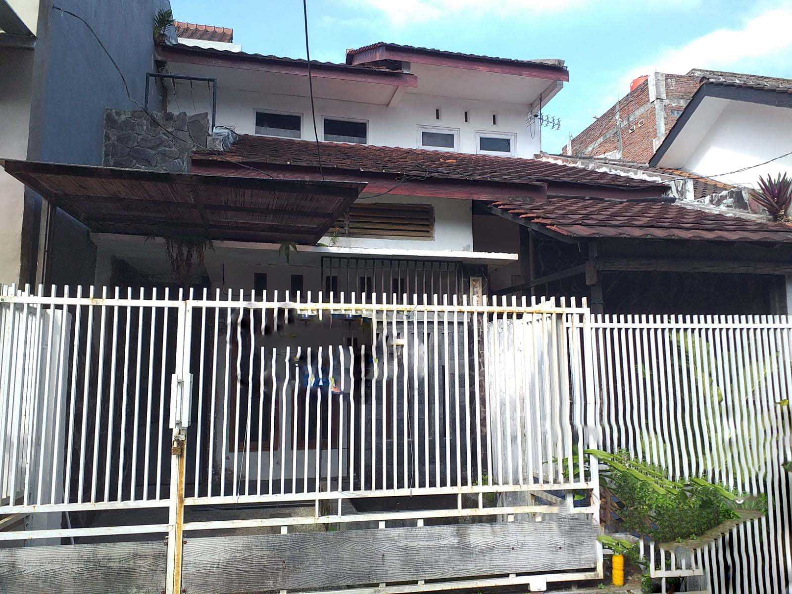DIJUAL RUMAH LOKASI BUMI MONDOROKO MALANG - Image 1