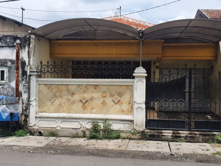 Dijual Rumah Tambak Adi Surabaya - Image 1