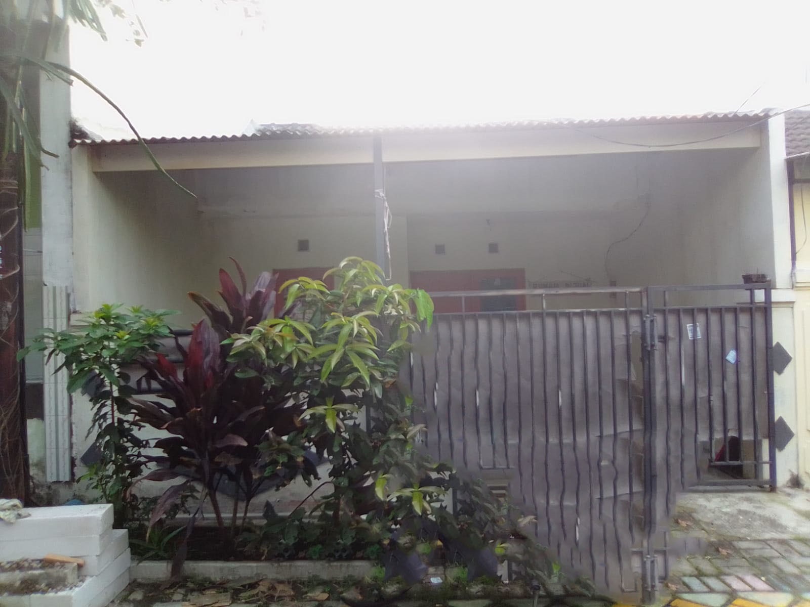 DIJUAL RUMAH LOKASI GRIYA CANDRAMAS SIDOARJO - Image 1