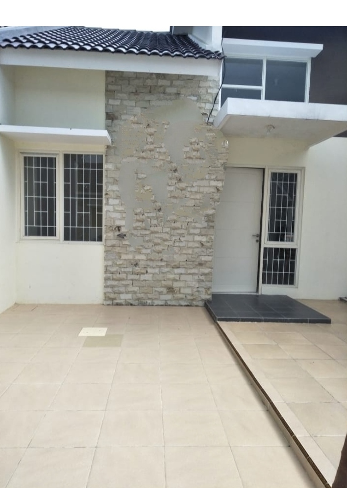 Dijual rumah di Taman Sukodono - Image 1