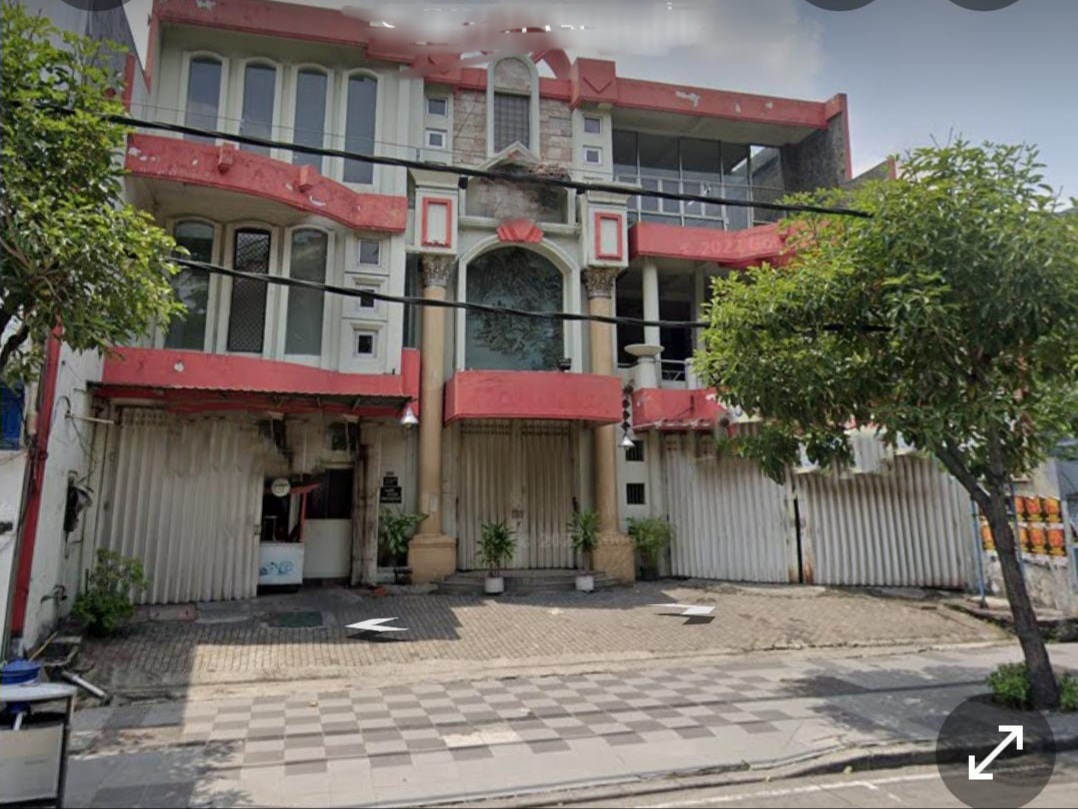 DIJUAL Ruko 3 Lantai Lokasi Strategis - Image 1