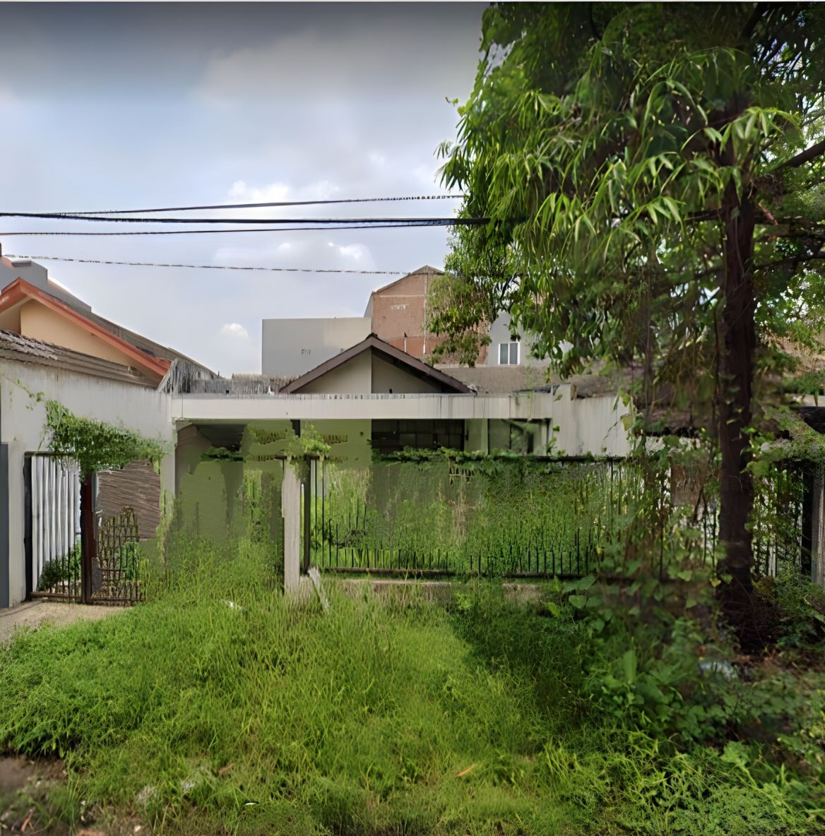 DIJUAL/DISEWAKAN RUMAH LOKASI RAYA TENGGER KANDANGAN SURABAYA BARAT - Image 1