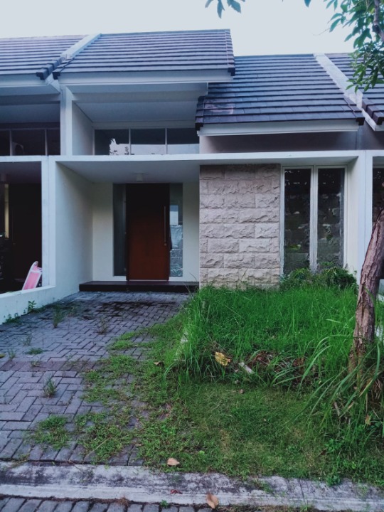 Disewakan Rumah Northwest Park - Image 1