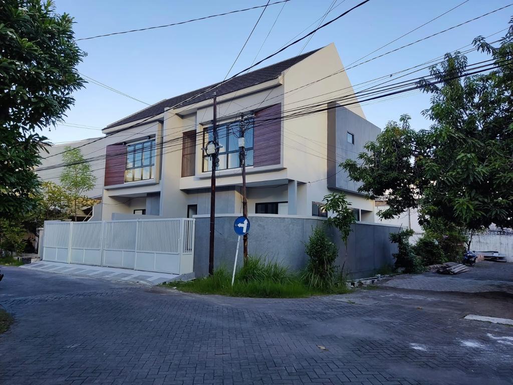 Dijual Rumah Baru Minimalis Surabaya Timur - Image 1