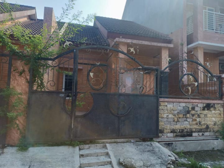 DISEWAKAN RUMAH WILAYAH SURABAYA TIMUR - Image 1
