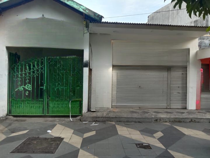 Disewakan Rumah Area Dharmahusada - Image 1