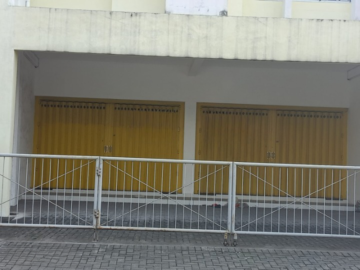 Disewakan 2 Unit Ruko Strategis Area Lontar - Image 1