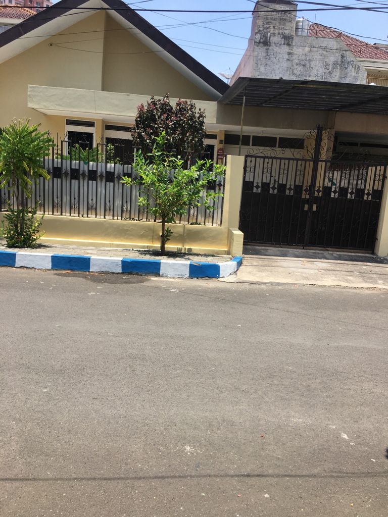 Rumah siap huni darmo permai timur - Image 1