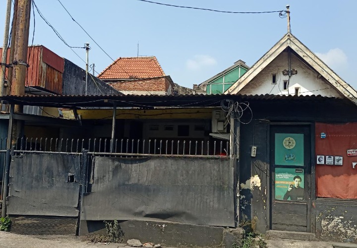 DIJUAL RUMAH WILAYAH SURABAYA TIMUR - Image 1