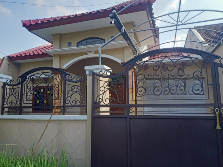 Dijual Rumah Area Babatan Surabaya Barat - Image 1