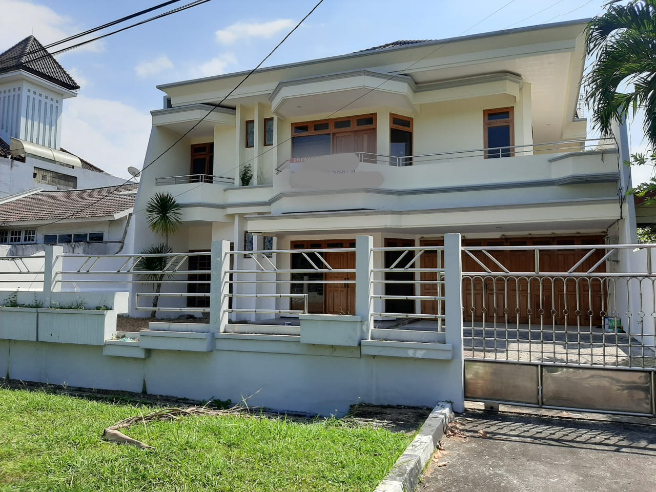 DISEWAKAN Rumah Siap Huni Darmo Sentosa Raya - Image 1