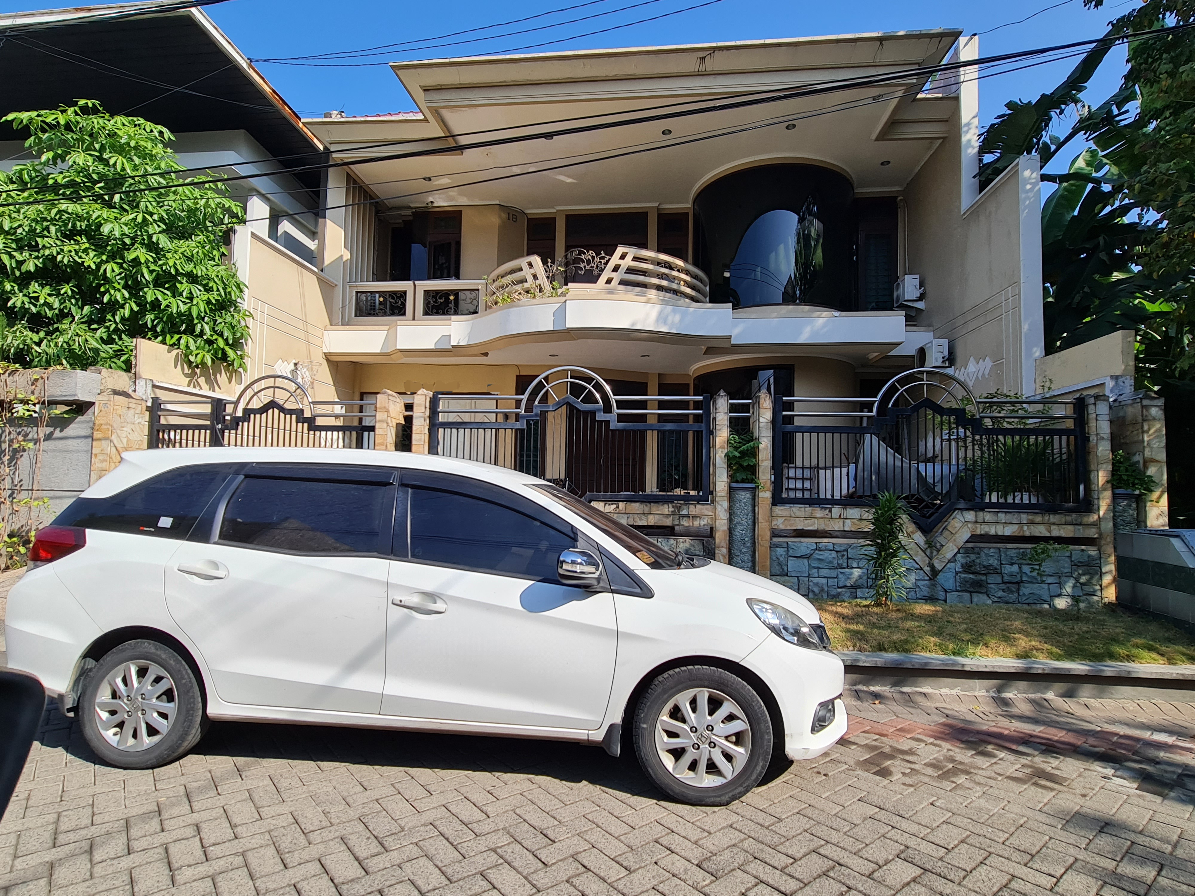 Murah dijual rumah Araya galaxy bumi permai surabaya timur - Image 1