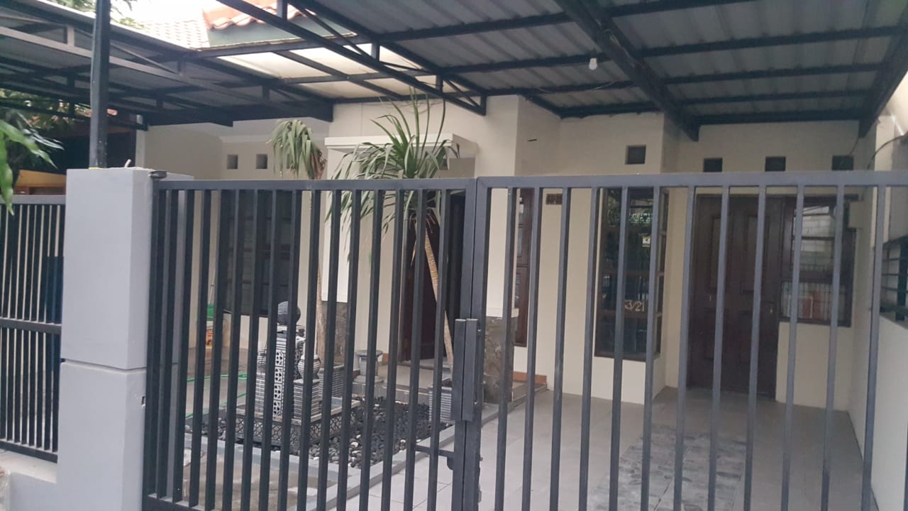 Dijual Rumah Bagus di Puri Surya Jaya Sidoarjo - Image 1
