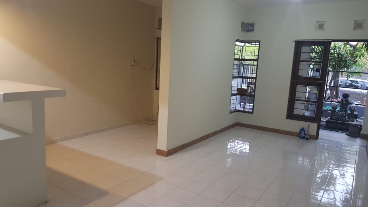Dijual Rumah Bagus di Puri Surya Jaya Sidoarjo - Thumbnail 4