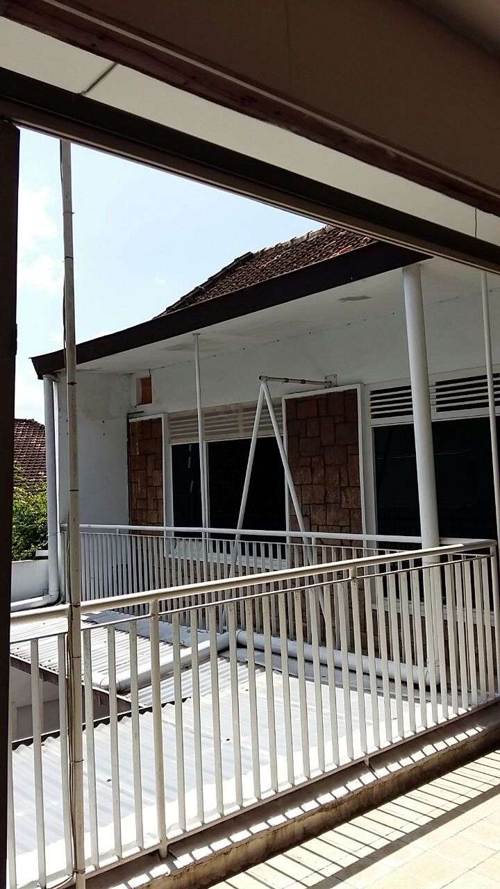 Dijual Rumah Lokasi Strategis di Malang - Thumbnail 2