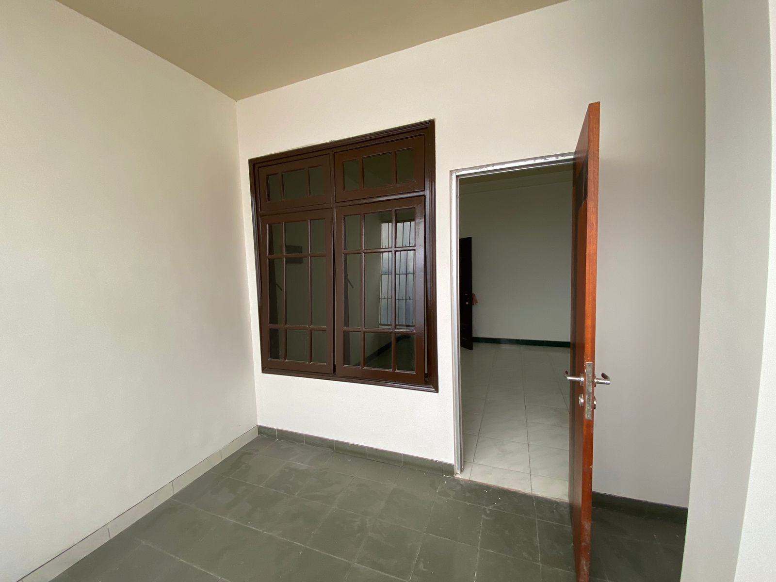 Disewakan Ruko Lokasi Strategis di Sidoarjo - Thumbnail 4