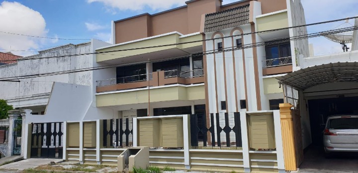 DIJUAL RUMAH MEWAH AREA DHARMAHUSADA INDAH - Image 1