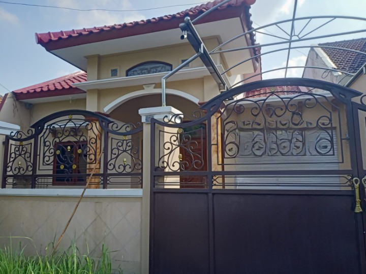 DIJUAL RUMAH AREA BABATAN PRATAMA SURABAYA BARAT - Image 1