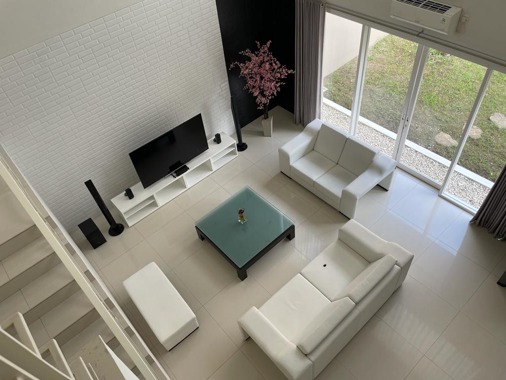 Rumah Mewah Minimalis di Cluster Termewah Royal Residence - Thumbnail 3