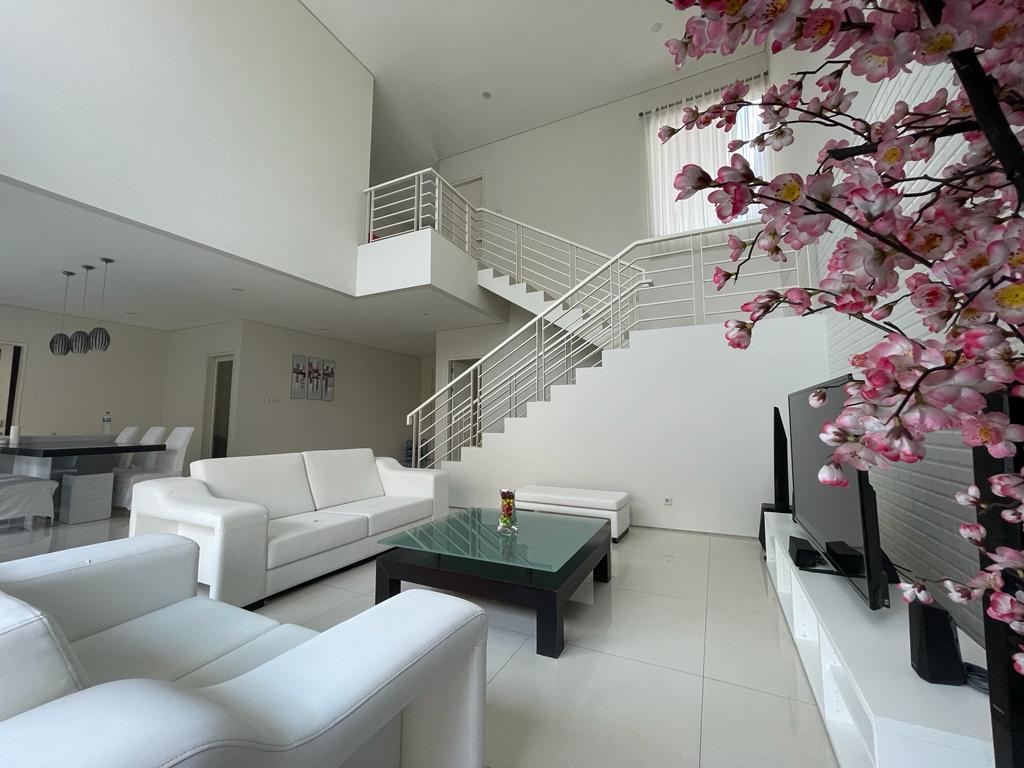 Rumah Mewah Minimalis di Cluster Termewah Royal Residence - Thumbnail 4