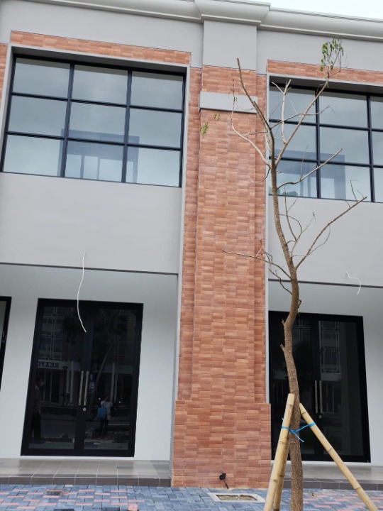 DIJUAL 2 UNIT RUKO BARU WILAYAH SURABAYA BARAT - Image 1