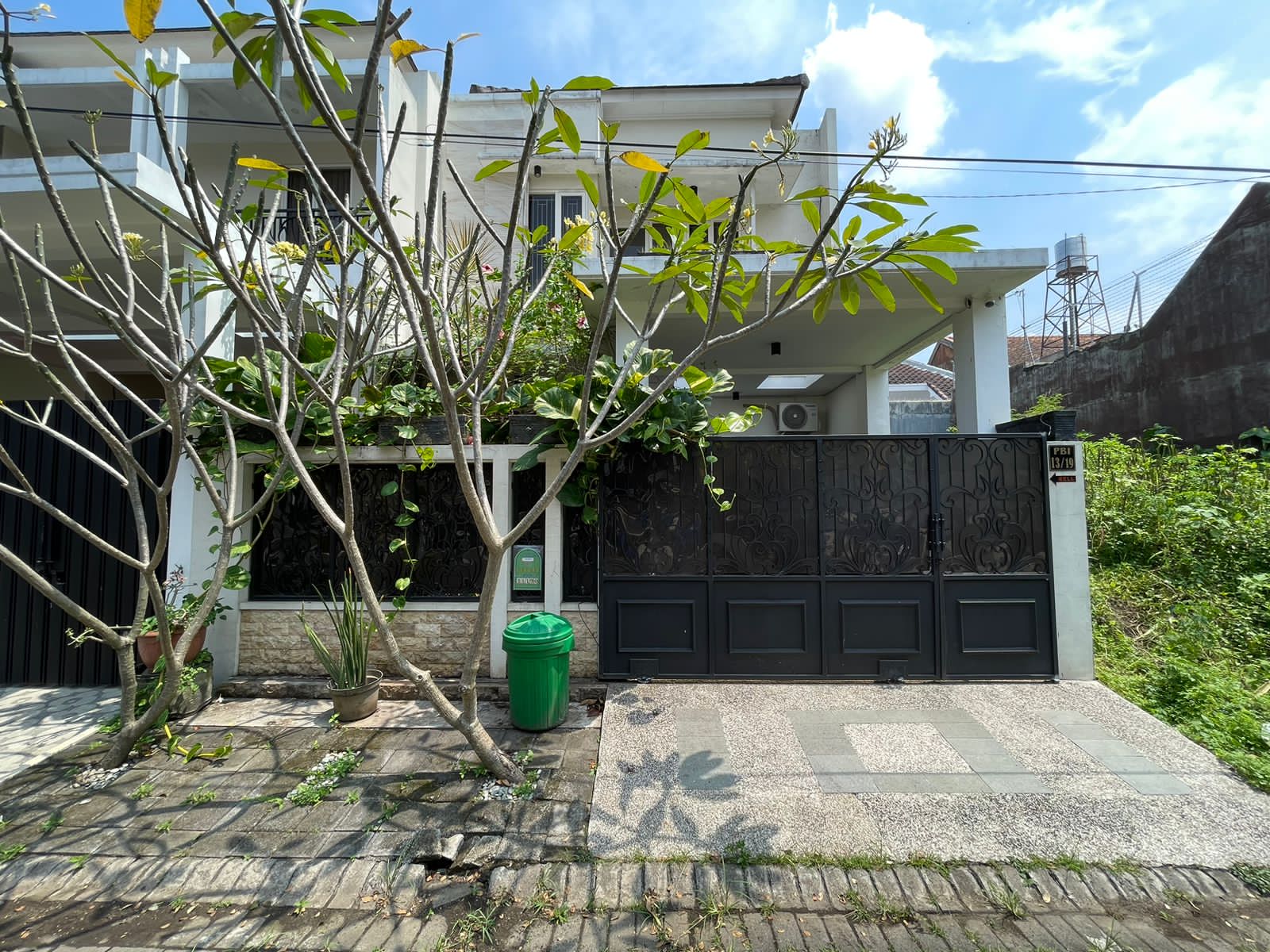 Dijual Rumah Bagus Lokasi Strategis di Malang - Image 1