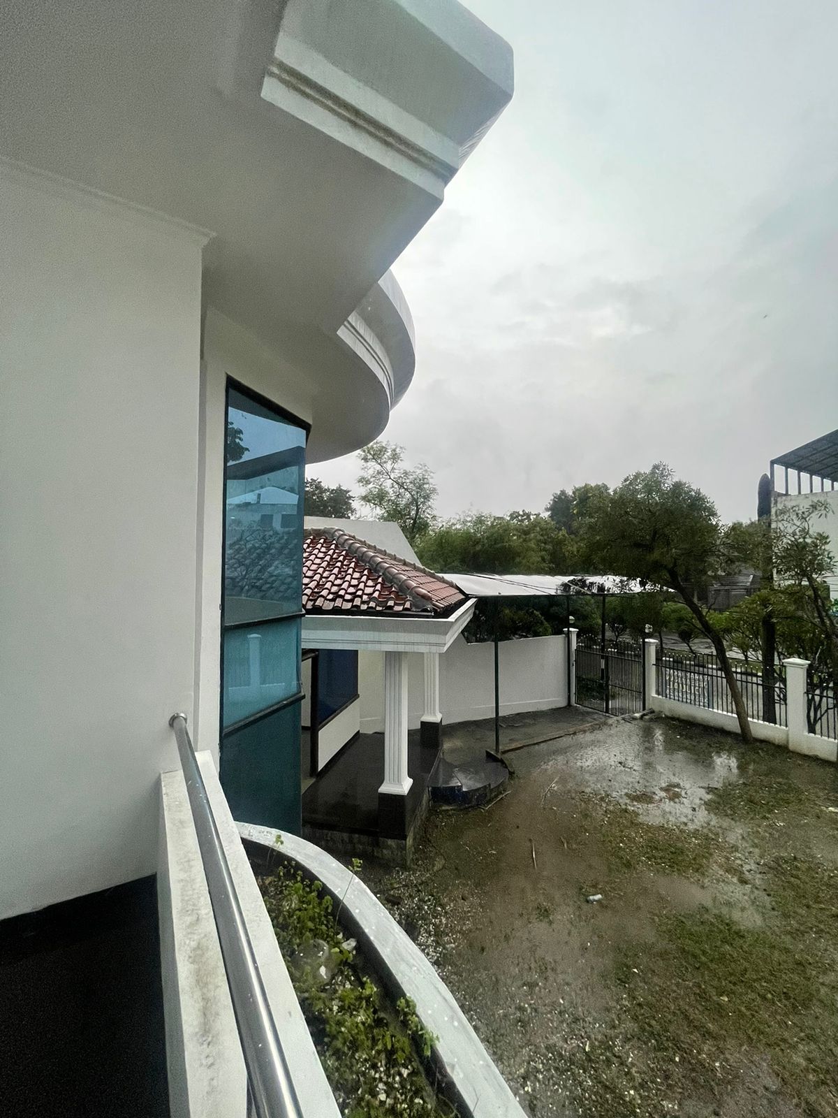 Dijual/Disewakan Rumah Mewah di Sidoarjo - Thumbnail 2