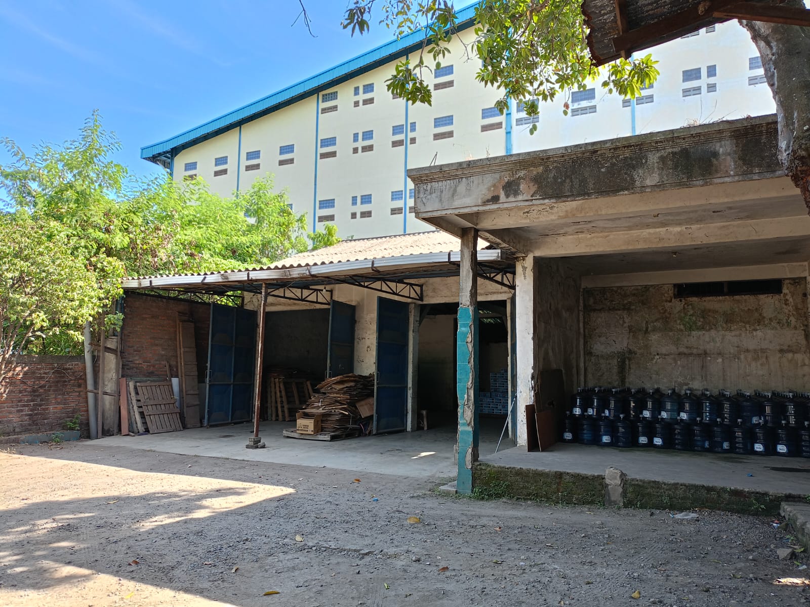 Dijual/Disewakan Gudang Hitung Tanah Lokasi Strategis di Sidoarjo - Thumbnail 3