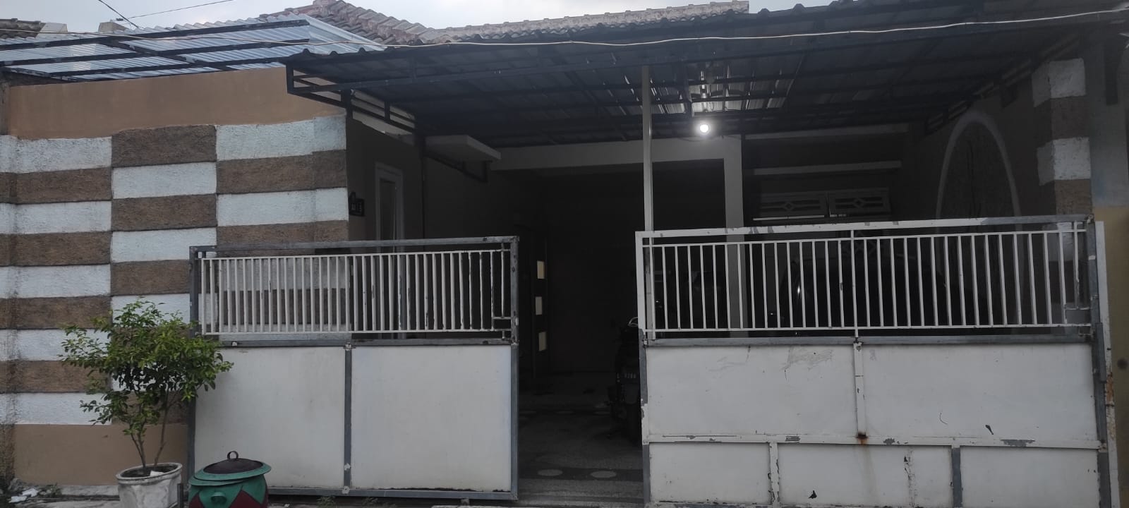 DIJUAL RUMAH WILAYAH DRIYOREJO GRESIK - Image 1